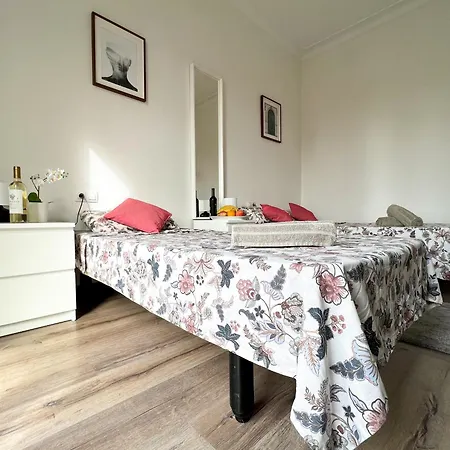 Bed & Breakfast Avinyo 4 *
